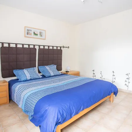 Alluring In Largenti Re With Pool * Largentiere